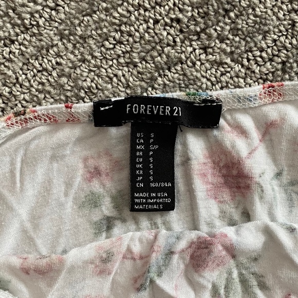 Forever 21 Floral Off the Shoulder Crop Top - Picture 3 of 3